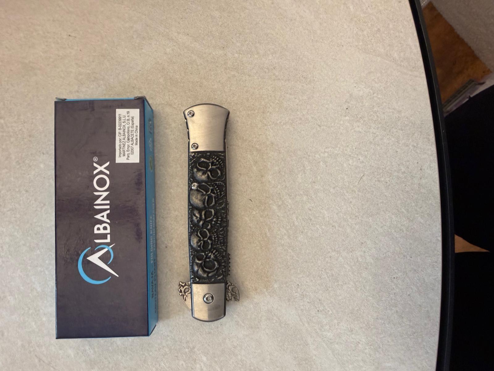 Albainox Marble-Handle Slim-Profile Knife