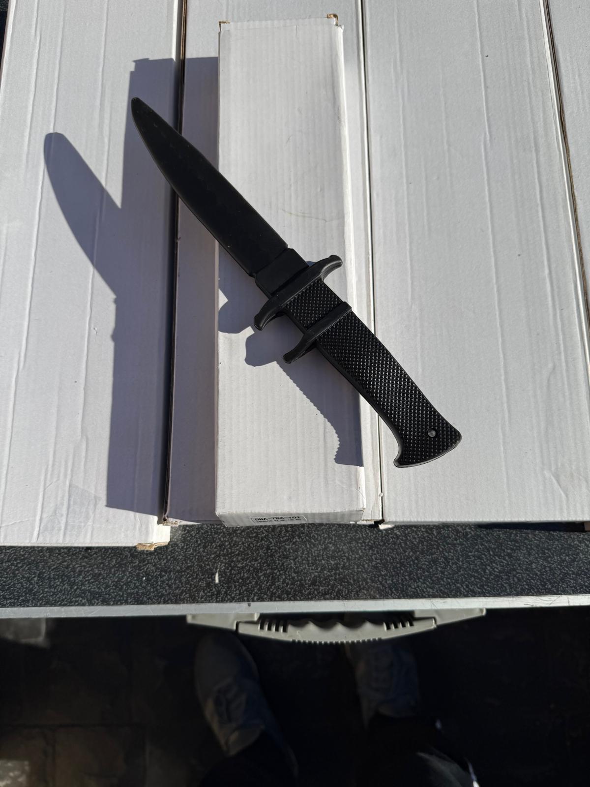 Black Boot/Dagger Fixed-Blade Knife (Boxed)