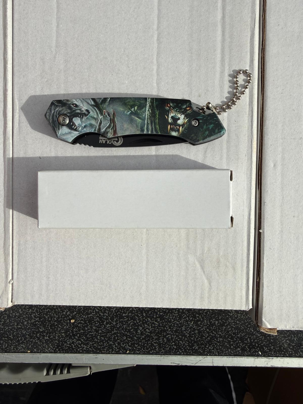 Camo Skull Karambit Keychain Knife (Boxed)