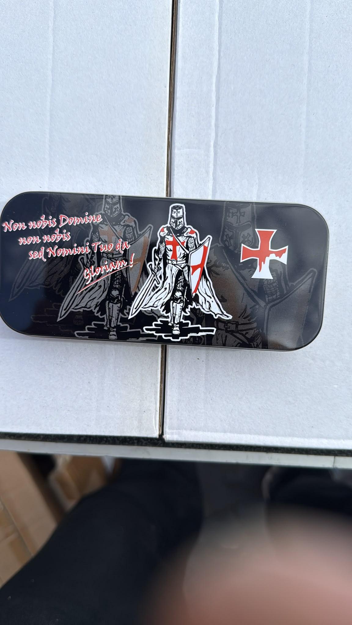 Knights Templar Tin-Cased Slim-Profile Knife