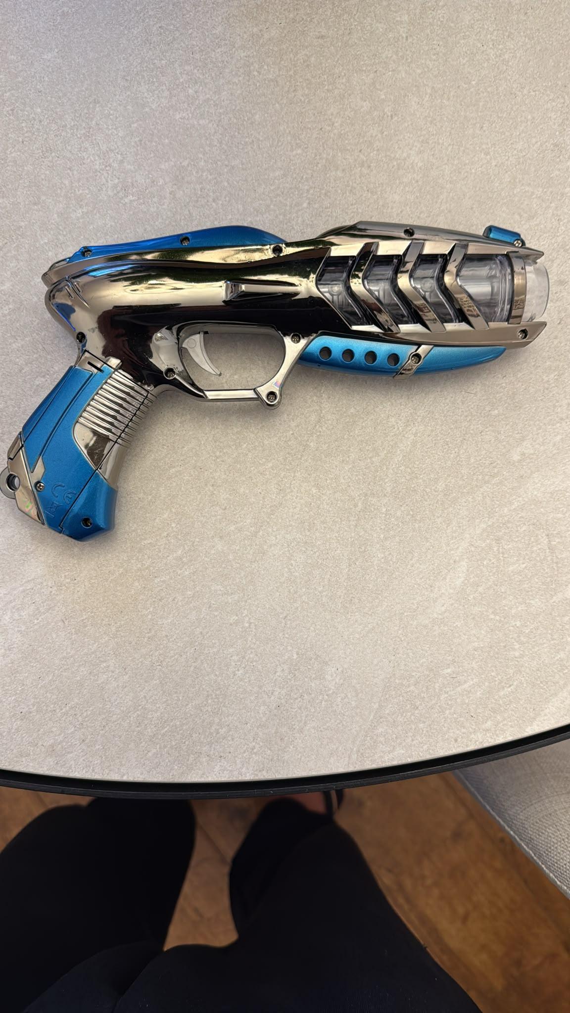 Sci-Fi Ray Gun Toy - Choose Your Colour
